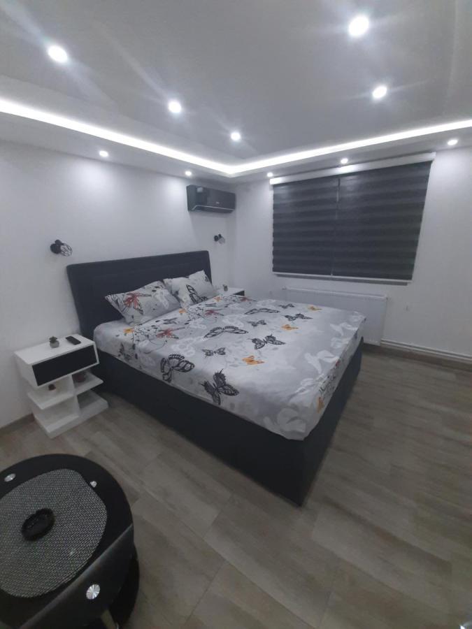 Adrijana 2 Apartmani Vrnjačka Banja 외부 사진